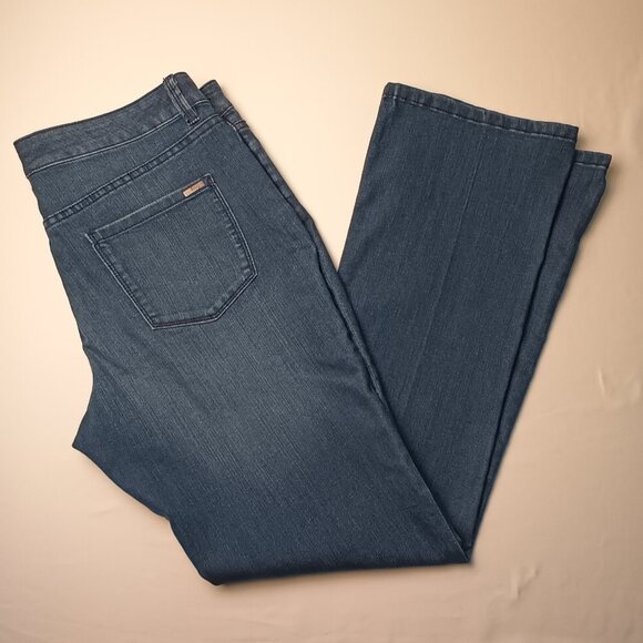 NWT The Limited Denim Jeans Size 16 High Rise Slim Bootcut Medium Wash - Picture 1 of 8